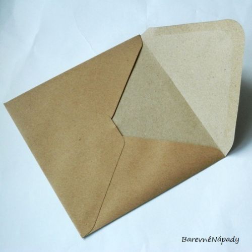 čtvercová obálka 14x14cm_kraft_otevřená.JPG