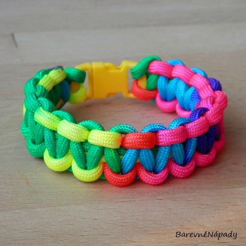 Duhový náramek paracord_4.JPG